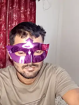 Snapshot of new_coupleee chatting on 11-14-25, 03:43 new coupleee online show from 11-14-25, 03:43