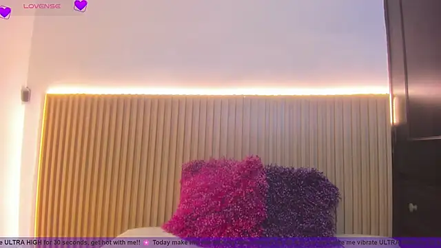 Alana 333 online show from 12-18-25, 11:36