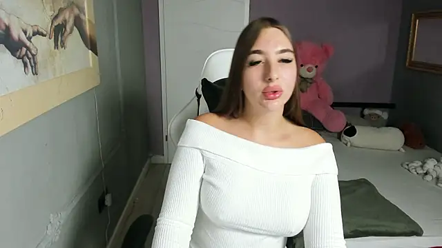 Snapshot of Katarina-Bliss chatting on 09-20-25, 03:50 Katarina-Bliss online show from 09-20-25, 03:50