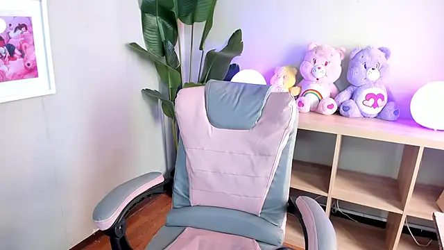 Mystic blue online show from 01-13-26, 12:42