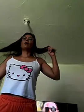 YadiraOrozco online show from 11-05-25, 02:09