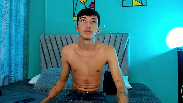 Maikol Ortiz online show from 03-18-26, 12:51