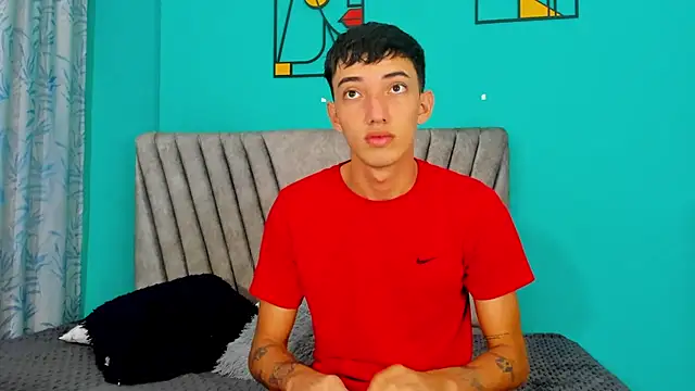 Maikol Ortiz online show from 04-04-26, 12:23