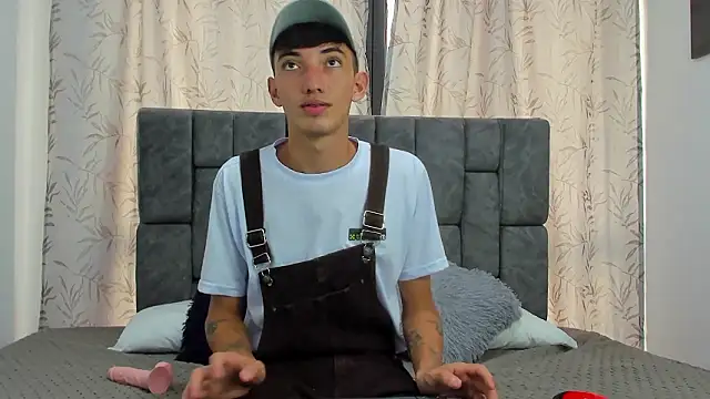 Maikol Ortiz online show from 01-13-26, 02:10