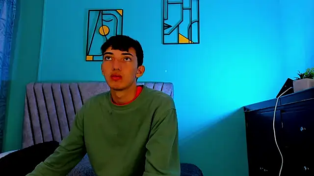 Maikol Ortiz online show from 03-09-26, 12:52