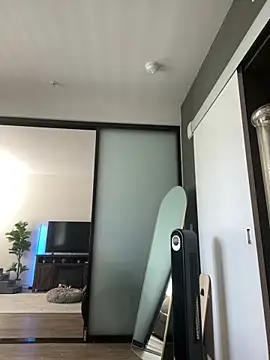 violet lin online show from 04-10-26, 10:17