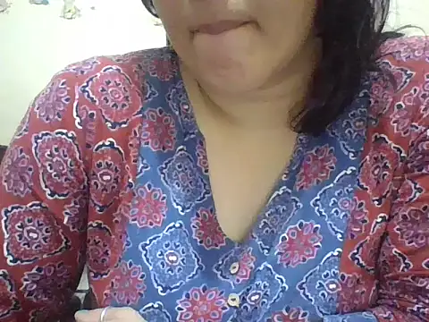 Snapshot of rekha_09 chatting on 09-24-25, 06:14 rekha 09 online show from 09-24-25, 06:14