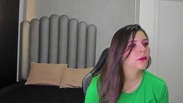 Charlotte-Star online show from 12-02-25, 07:48