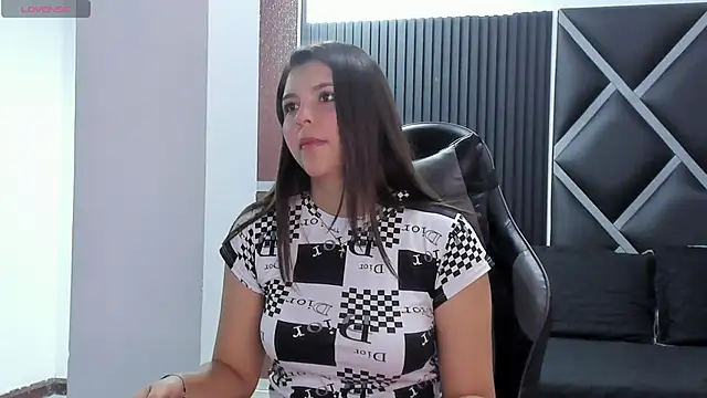 Charlotte-Star online show from 11-17-25, 09:19