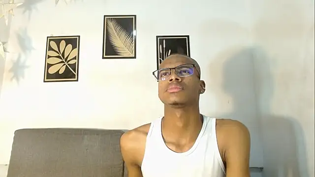 criss zuri online show from 10-21-25, 11:53