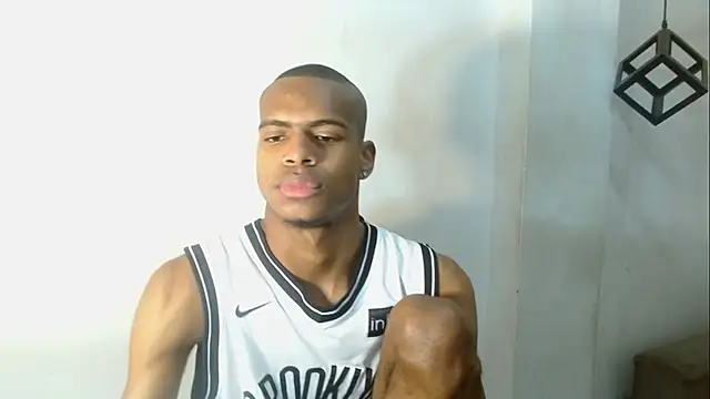 criss zuri online show from 10-14-25, 11:44