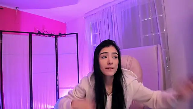 zoerouse  online show from 11-11-25, 08:25