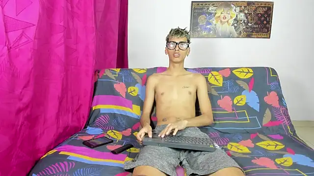 sex deep777 online show from 09-28-25, 02:07