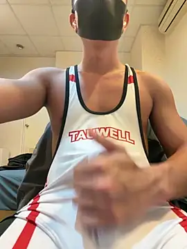 Snapshot of black_xun chatting on 10-30-25, 01:42 black xun online show from 10-30-25, 01:42