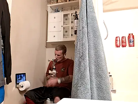 WWGD69 online show from 04-20-26, 06:53