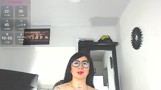 Vicky hotmilf online show from 01-13-26, 11:03