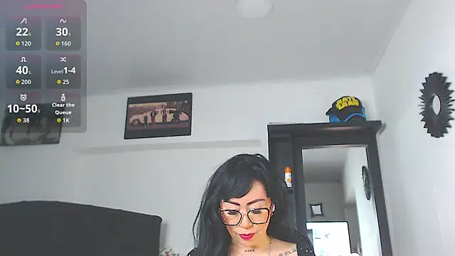 Vicky hotmilf online show from 04-08-26, 10:28