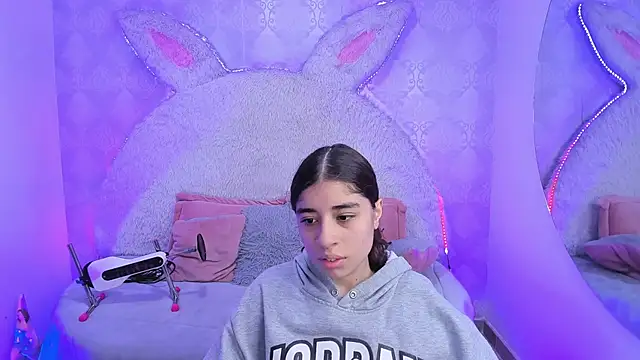 Gaby louse online show from 04-11-26, 07:17