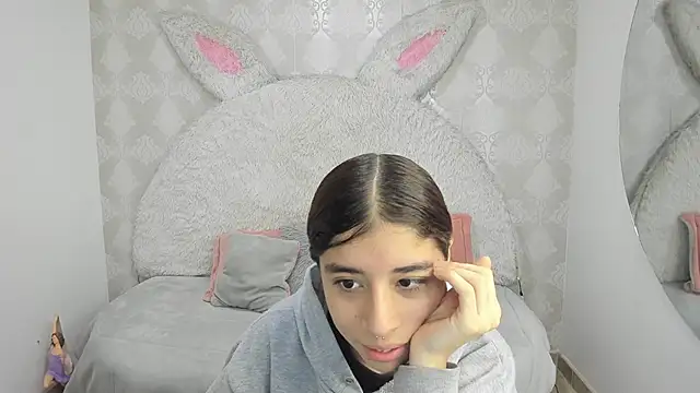 Gaby louse online show from 04-04-26, 07:09