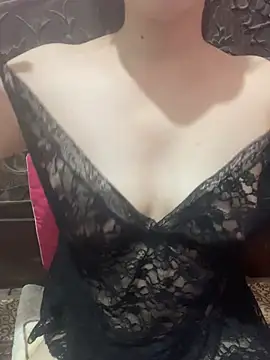 Snapshot of Thu_yaha chatting on 04-06-26, 05:30 Thu yaha online show from 04-06-26, 05:30