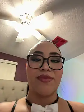 MyHoneyFrida online show from 01-11-26, 04:08