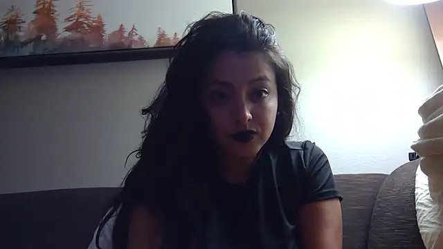 Snapshot of yoourwetpussy chatting on 09-17-25, 07:10 yoourwetpussy online show from 09-17-25, 07:10