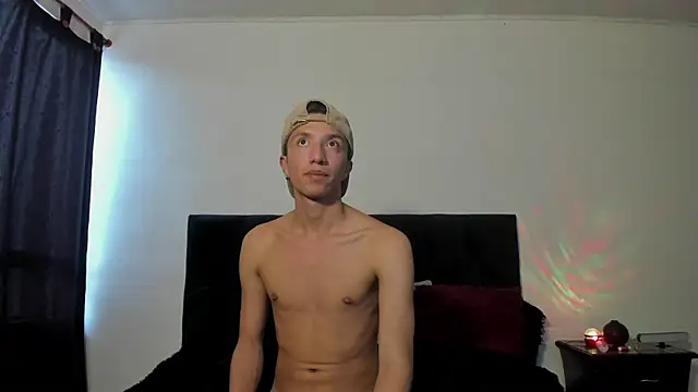 mhatias  online show from 11-16-25, 04:12