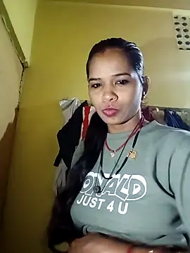 Snapshot of Jaya_Iyer chatting on 09-12-25, 12:11 Jaya Iyer online show from 09-12-25, 12:11