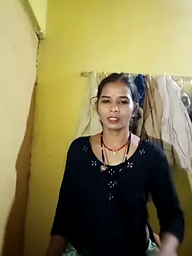 Snapshot of Jaya_Iyer chatting on 09-28-25, 12:01 Jaya Iyer online show from 09-28-25, 12:01