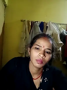 Snapshot of Jaya_Iyer chatting on 09-29-25, 02:55 Jaya Iyer online show from 09-29-25, 02:55