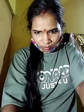 Snapshot of Jaya_Iyer chatting on 09-26-25, 03:24 Jaya Iyer online show from 09-26-25, 03:24