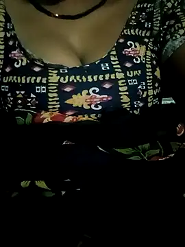 Jivika Jaiswal online show from 10-04-25, 01:23