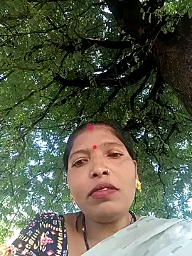 Jivika Jaiswal online show from 10-02-25, 04:05