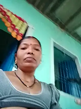 Jivika Jaiswal online show from 09-24-25, 04:02