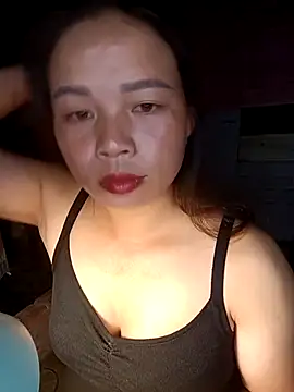 Snapshot of KumChyn chatting on 09-22-25, 02:39 KumChyn online show from 09-22-25, 02:39
