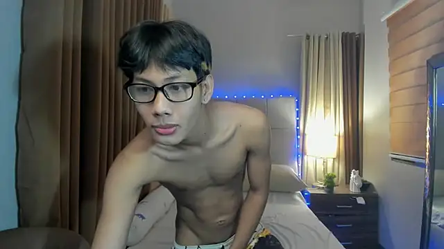 Snapshot of fucking_hot2 chatting on 09-18-25, 06:05 fucking hot2 online show from 09-18-25, 06:05
