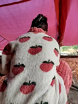 Tin tanny online show from 11-27-25, 12:11