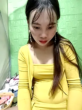 Tin tanny online show from 11-24-25, 02:28