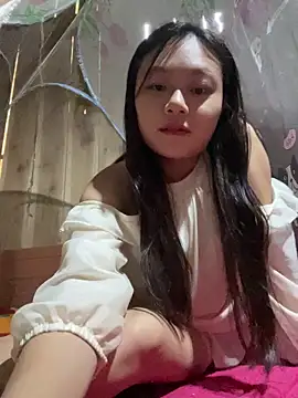 mai-xinh online show from 10-18-25, 11:29