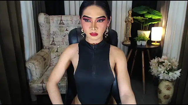 MariaLucyJasminx online show from 11-10-25, 08:36