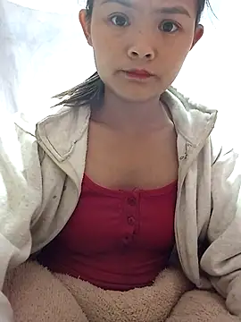 xinhxinhcute online show from 10-23-25, 10:30