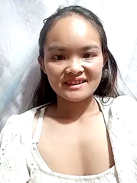 xinhxinhcute online show from 10-05-25, 12:51