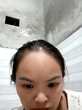 xinhxinhcute online show from 10-16-25, 10:29