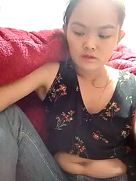 xinhxinhcute online show from 11-13-25, 07:45