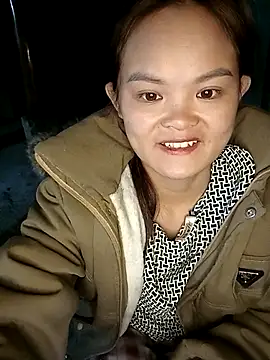 xinhxinhcute online show from 12-16-25, 11:31