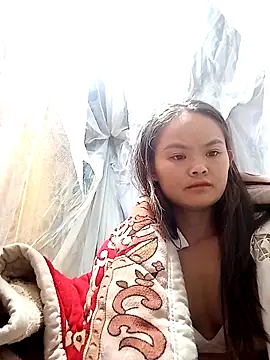 xinhxinhcute online show from 10-09-25, 10:21