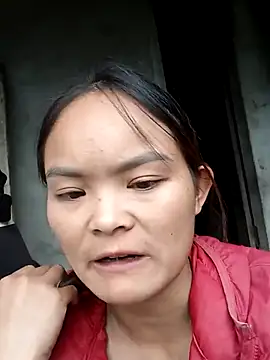 xinhxinhcute online show from 10-20-25, 03:19