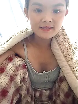 xinhxinhcute online show from 10-21-25, 11:09