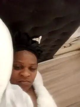 Creamy Chocolatex online show from 11-20-25, 07:14