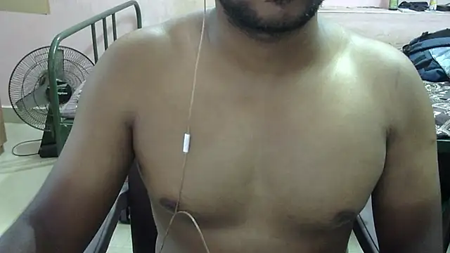 Snapshot of x_boyy_x chatting on 09-12-25, 04:12 x boyy x online show from 09-12-25, 04:12